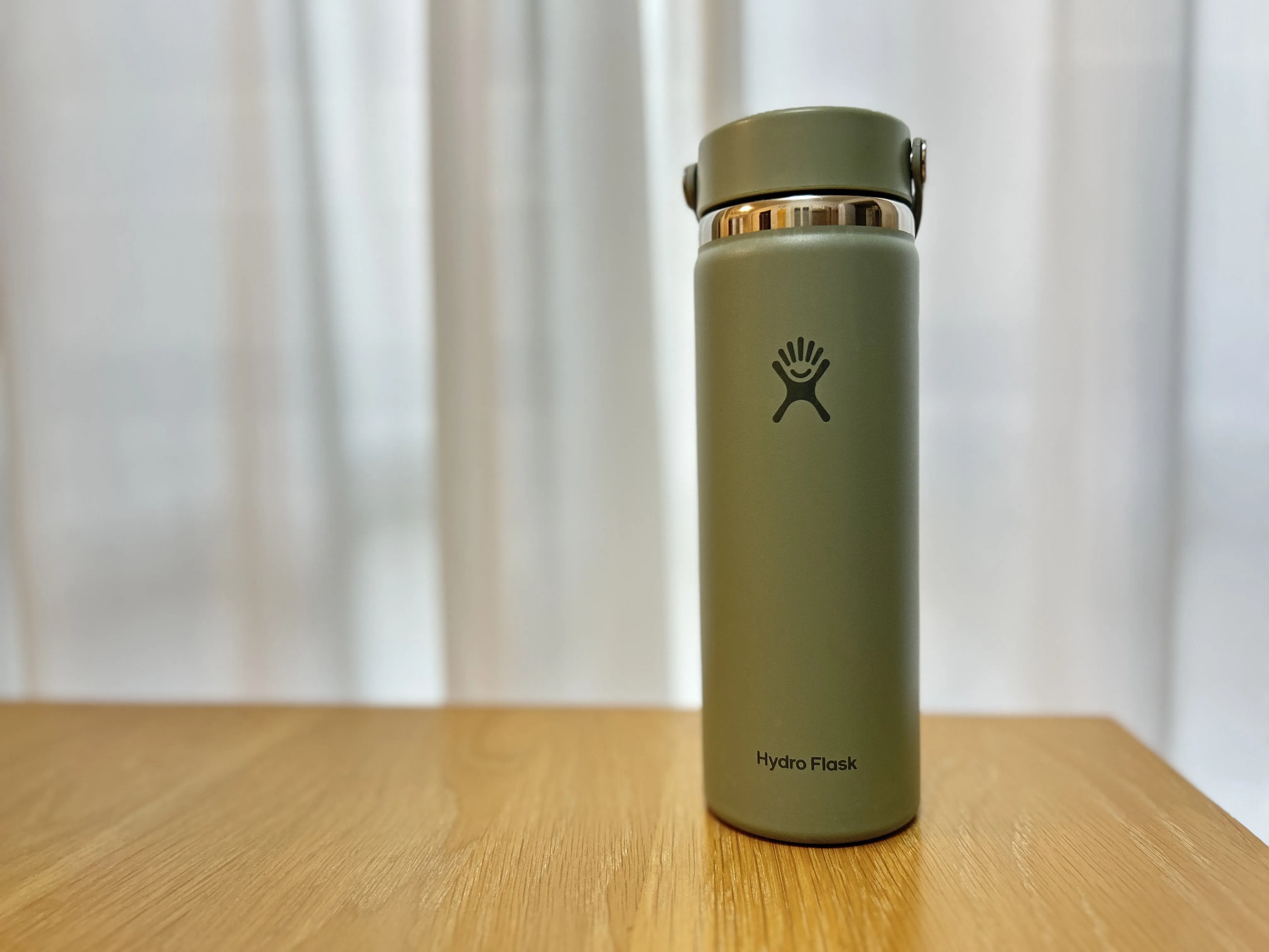 ハイドロフラスク Wide Mouth 20oz(591ml)Agaveの実物